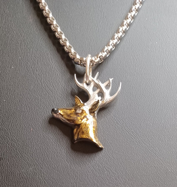 Deer Head pendant with stainless steel square pearl