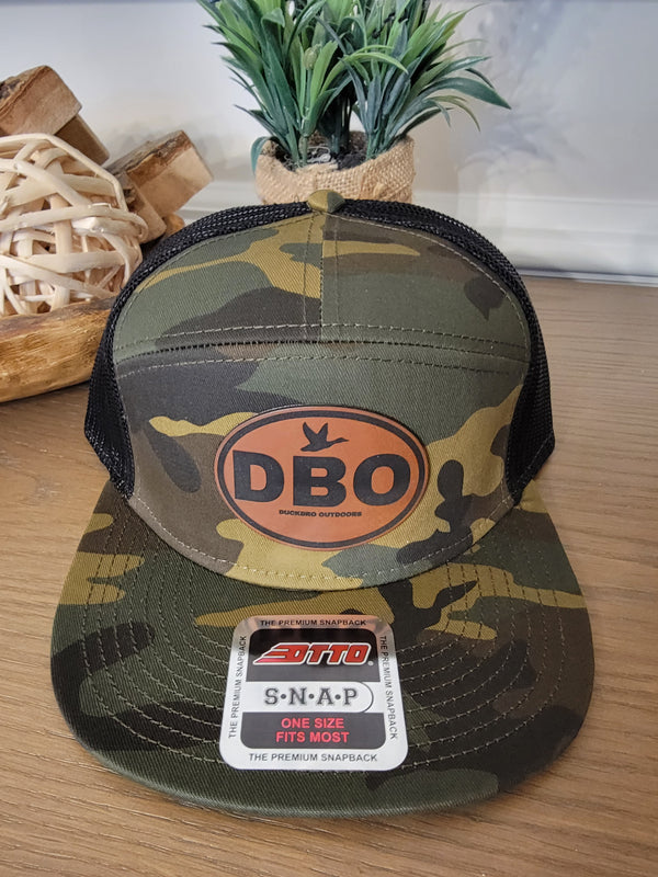 CAMO DUCKBRO OVAL (7 panel camo w/ black mesh)